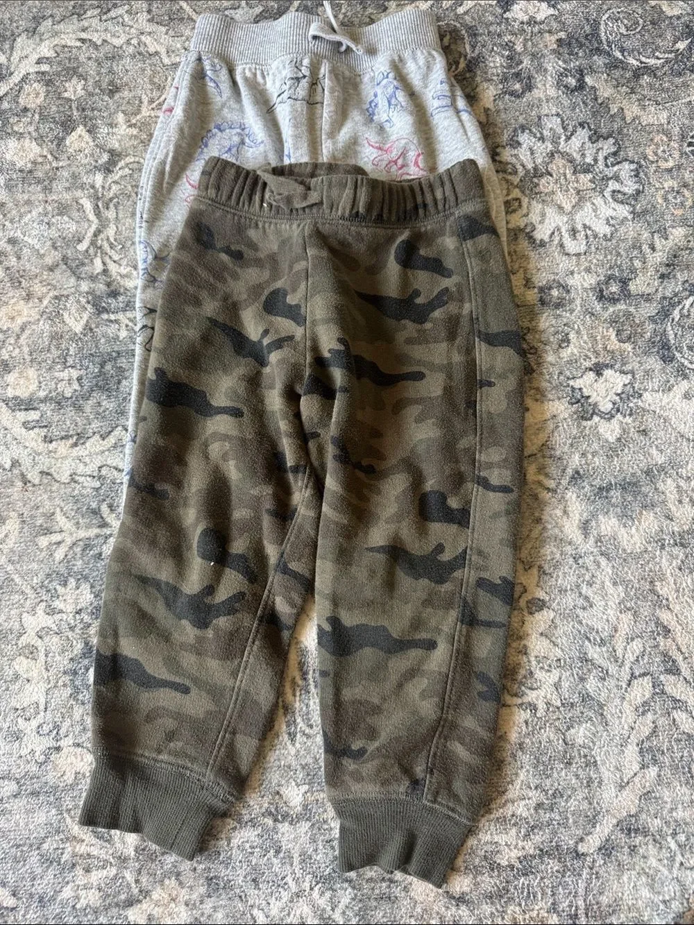 OshKosh Bgosh includes sweatpants